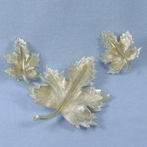 Vintage 1960s' Sarah Coventry Nature's Choice Two-Tone Brooch & Earrings Set